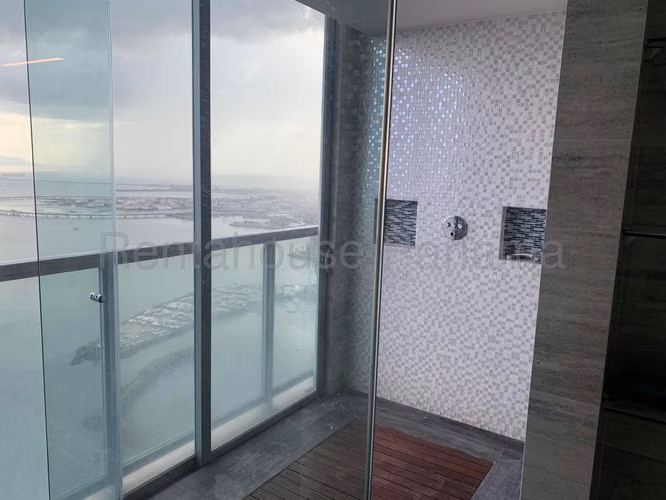 Venta Penthouse Avenida Balboa CR26-8540