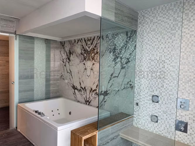 Venta Penthouse Avenida Balboa CR26-8540