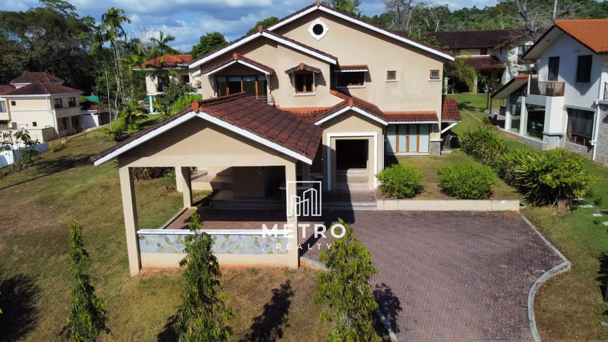 Venta de Casas en Clayton en Senderos de Camino de Cruces