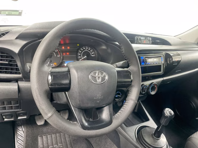TOYOTA HILUX - 2025 - PPHX - Automarket - Imagen 6