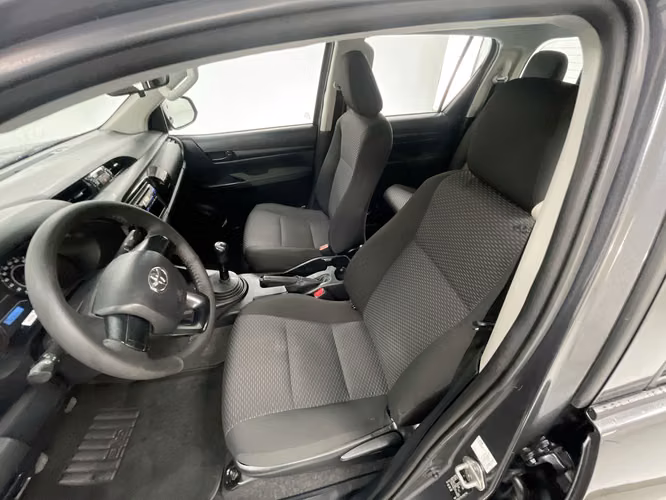 TOYOTA HILUX - 2025 - PPHX - Automarket - Imagen 5