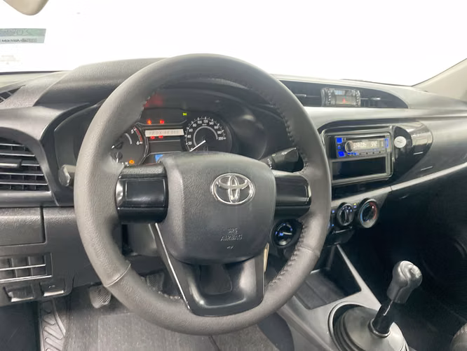 TOYOTA HILUX - 2024 - PPHX - Automarket - Imagen 6