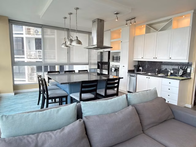 ALQUILO APARTAMENTO EN AVE, BALBOA, AMOBLADO, 2 RECAMARAS, VISTA AL MAR, 145M2. - Imagen 2