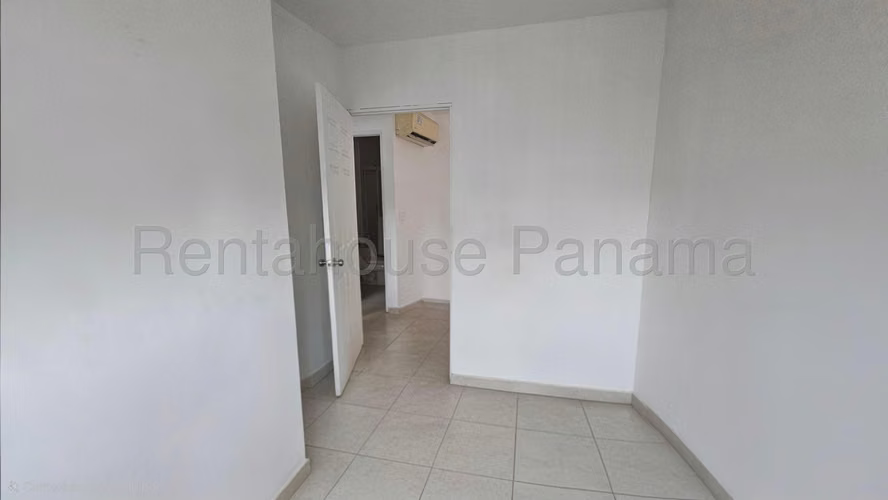 Venta de Apartamento en Obarrio 27PPM2724