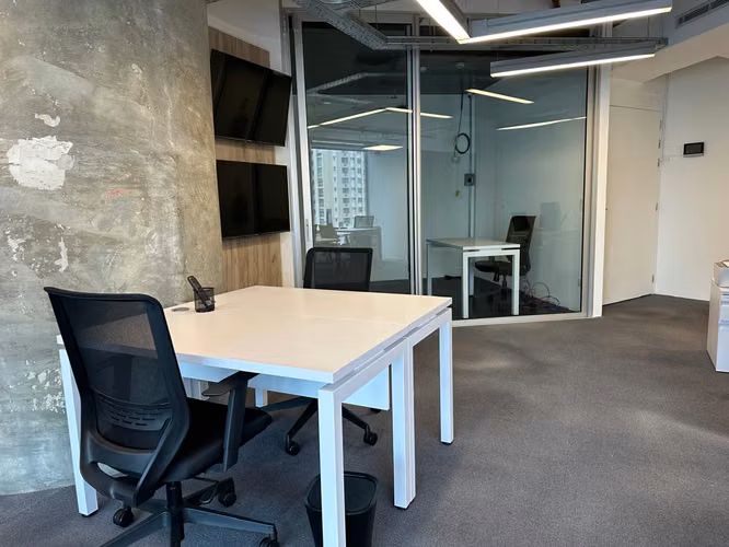 ALQUILO OFICINA AMOBLADA OCEANIA BUSINESS PLAZA , 75 MT, TODO INCLUIDO , $1600