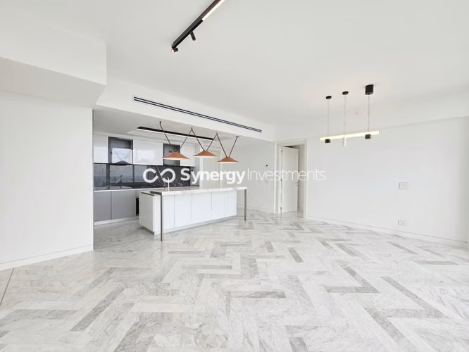 Alquiler de apartamento en Marbella  - Imagen 5