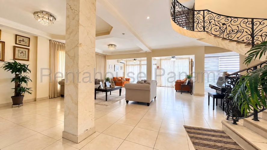 VENTA DE CASA EN PUEBLO NUEVO MCD27-1097