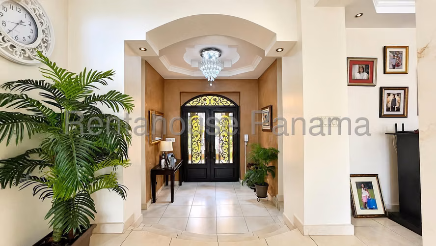 VENTA DE CASA EN PUEBLO NUEVO MCD27-1097