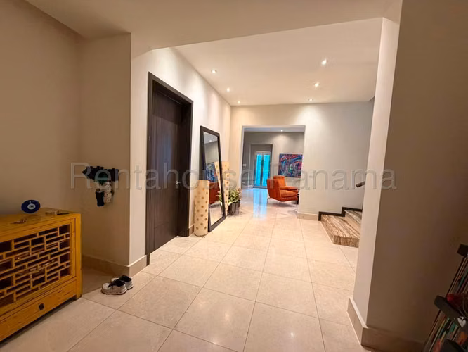 Alquiler Casa 4 Recamaras 733 m2 Santa Maria Country Club - ALYC 27-1701 - Imagen 16