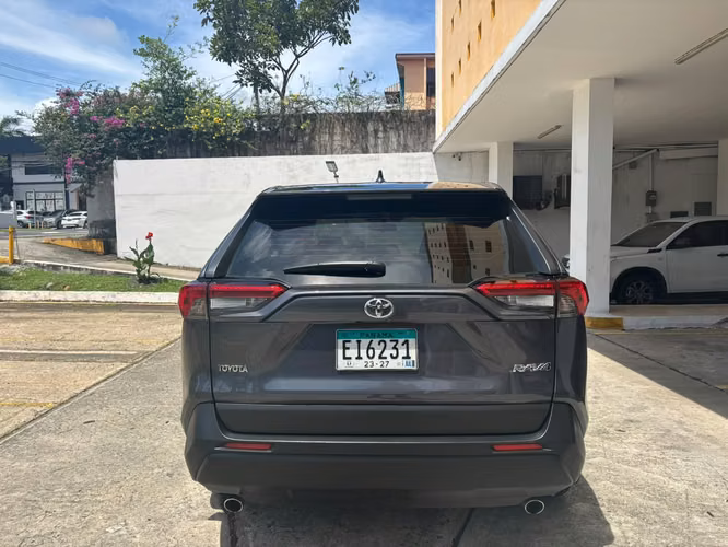 TOYOTA RAV4 2024 AUTOMATICO - Imagen 5