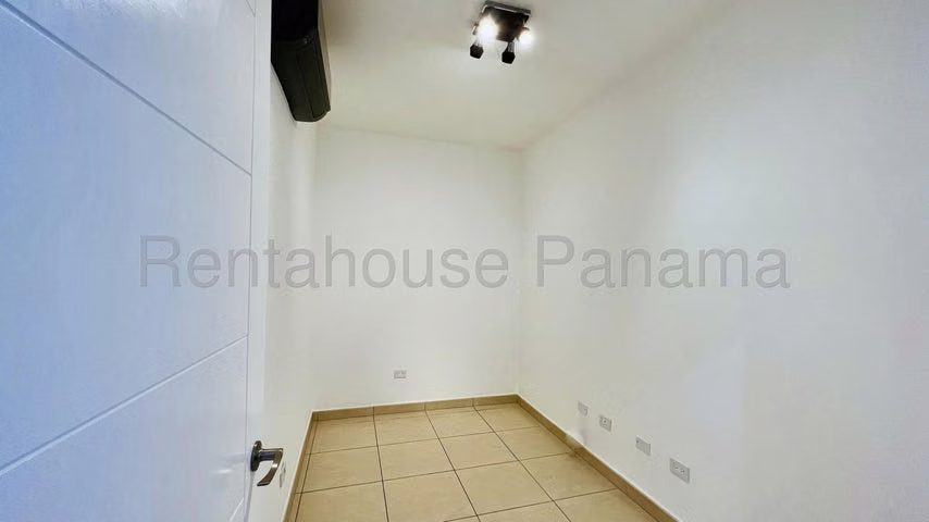 Se alquila apartamento con vista al mar en Punta Pacífica GCEA27-2737 - Imagen 9