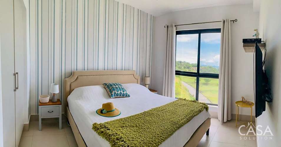 Condo Amueblado de 3 Hab en Venta con Vista al Mar en Solaria, San Carlos, Panamá - cs id: 346913