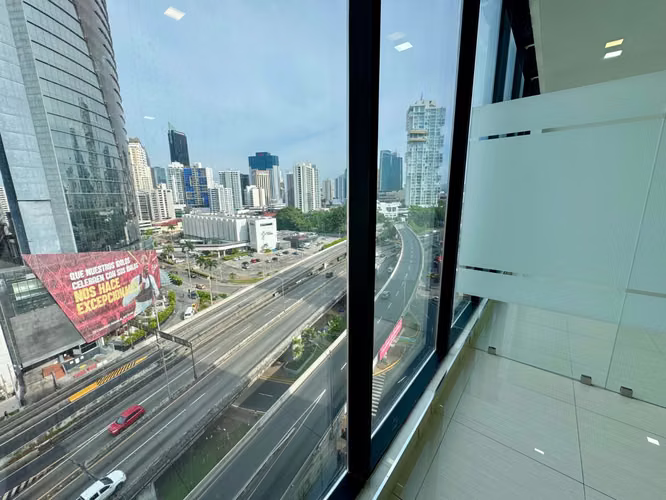 Oficina con vista a la ciudad · RBS Tower · 1005B - Imagen 4