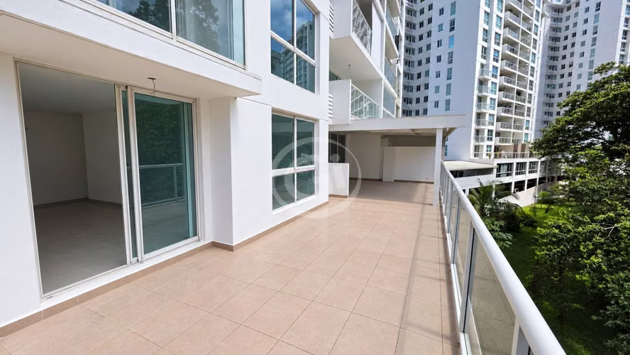 Venta Apartamento Clayton Park II Amplia Terraza Rodeada de Naturaleza