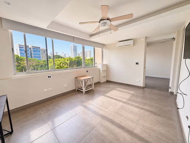 Venta de Apartamento en El Cangrejo, PH Portanova, 200m2 - Imagen 15