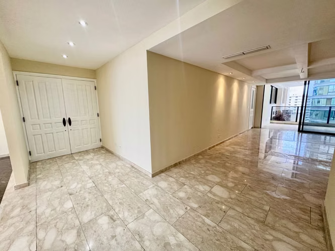 3 HAB CON BAÑO Y WALK-IN · VISTA AL MAR · GOLDEN PALACE  - Imagen 6