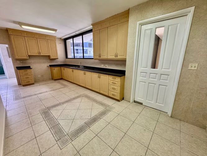 3 HAB CON BAÑO Y WALK-IN · VISTA AL MAR · GOLDEN PALACE  - Imagen 7