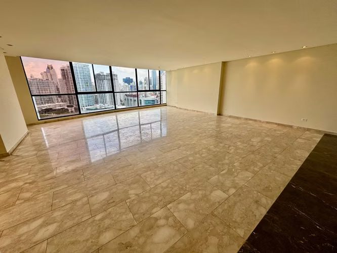 3 HAB CON BAÑO Y WALK-IN · VISTA AL MAR · GOLDEN PALACE  - Imagen 2