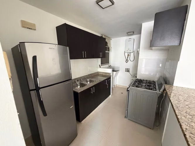 CONDADO DEL REY I 64 M² I BALCON + EXCELENTE DISTRIBUCIÓN  - Imagen 5