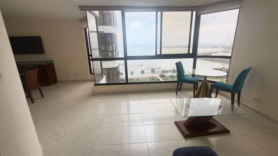ALQUILER DE APARTAMENTO SEMI AMOBLADO EN AV BALBOA 2 RECAMARAS 2 BAÑOS C/B/E 2 PARKING  - Imagen 8