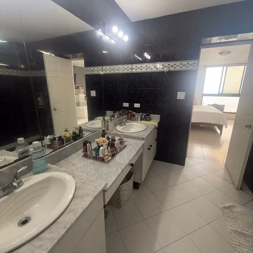 ALQUILER DE APARTAMENTO SEMI AMOBLADO EN AV BALBOA 2 RECAMARAS 2 BAÑOS C/B/E 2 PARKING  - Imagen 10
