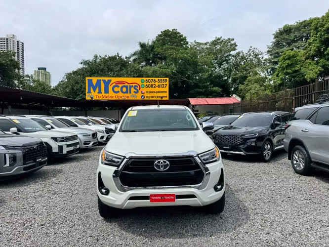 Toyota Hilux 2021 - Imagen 4
