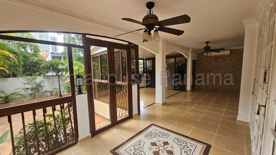 Venta de Casa en San Francisco, Panamá 27JSS2717