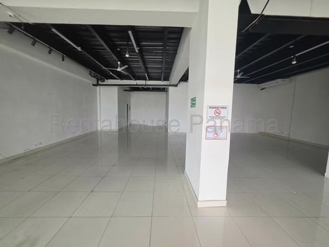 J2732GRR Venta de Local Comercial en Vista Hermosa  - Imagen 3