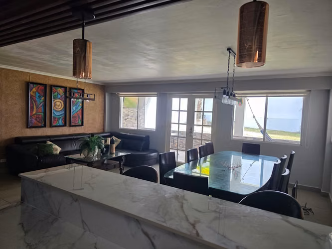 VENTA DE CASA EN ALTOS DE PANAMA - LIMAJO - AMPLIOS ESPACIOS Y EXCELENTE ESTADO - Imagen 3