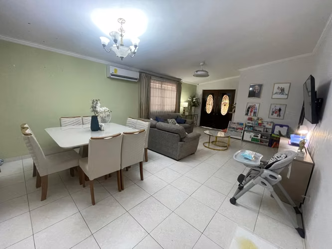 VENTA DE CASA //  BRISAS DEL GOLF  - Imagen 8