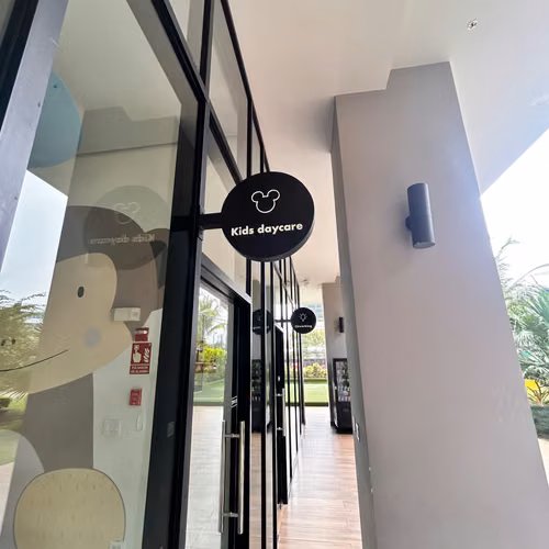  ALQUILER: Amoblado apartment in PH The Regent - East Coast