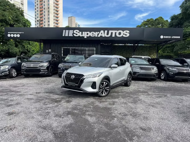 Nissan kicks