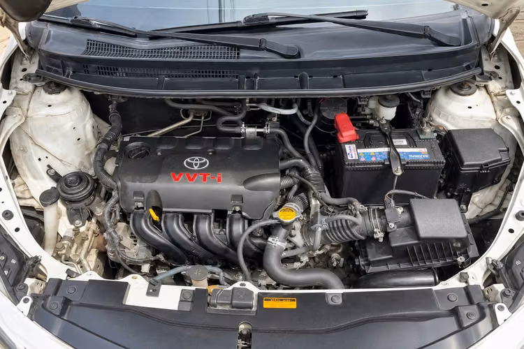 TOYOTA YARIS 2015 AUTOMÁTICO - Imagen 10