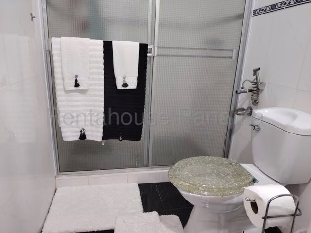 Venta casa familiar duplex adosada en area revertida Colon 26GC4631 - Imagen 5