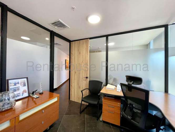 Oficina En Venta En Calle 50 YM