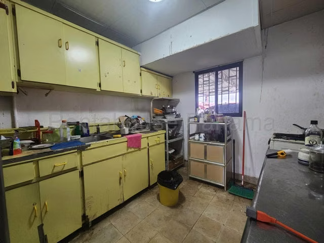 Casa tipo duplex en Ciudad Colon, amplia y con excelente ubicacion 25GC7617 - Imagen 3