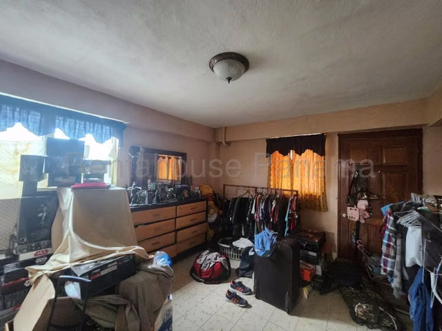 Casa tipo duplex en Ciudad Colon, amplia y con excelente ubicacion 25GC7617 - Imagen 5