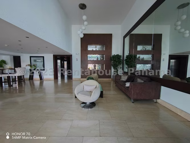 Alquiler Impecable Apartamento en La Loma - Hato Pintado Ecco Tower | 27YCG1572