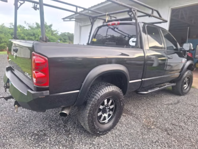 2008 Dodge Ram 2500 Impecable Cummins 5.9 diesel 