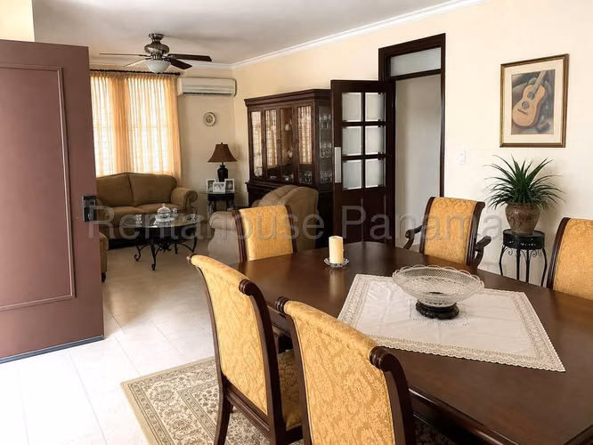 Venta Casa en Betania - Club X 26YCG8197