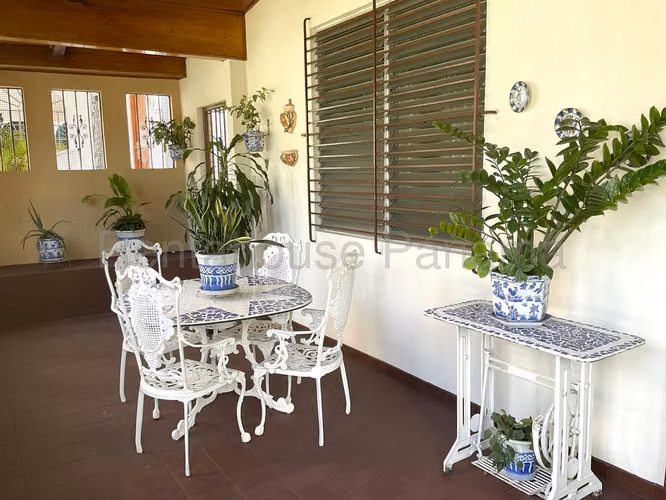 Venta Casa en Betania - Club X 26YCG8197