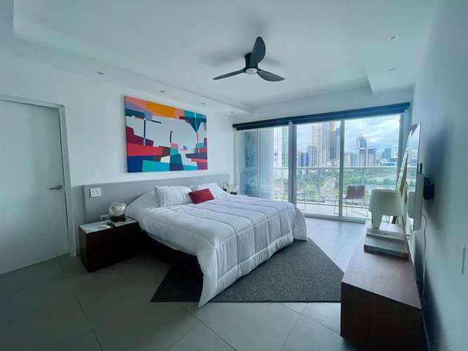 Apartamento Exclusivo de 212 m² en Alquiler | Avenida Balboa | 2 Recámaras | US$3,300 - Imagen 1