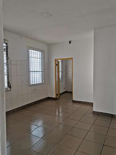 EDIFICIO DE INVERSIÓN EN VENTA | VÍA PORRAS- CARASQUILLA - Imagen 2