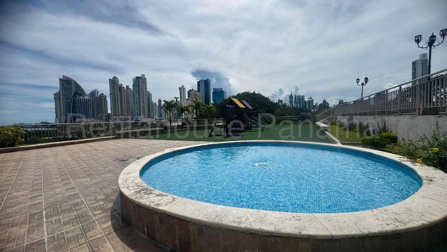 SE ALQUILA APARTAMENTO EN SAN FRANCISCO MDV27-2751