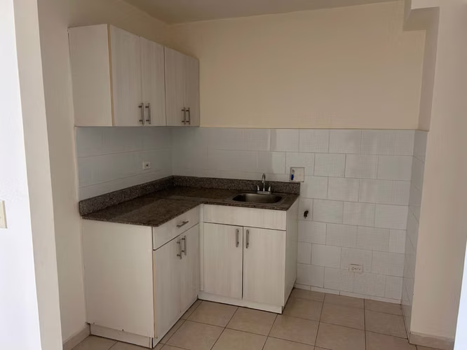 Cómodo y bien ubicado apartamento en Villa Zaita - 2R/2B