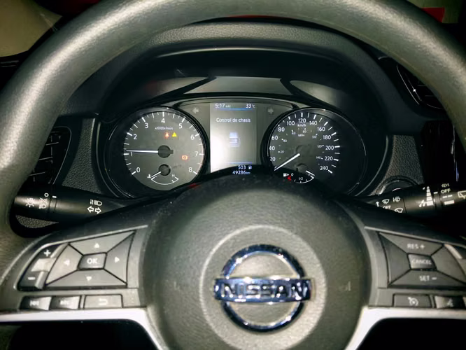 Nissan X-Trail 2023 - Un sólo dueño (profesora)  - Imagen 7