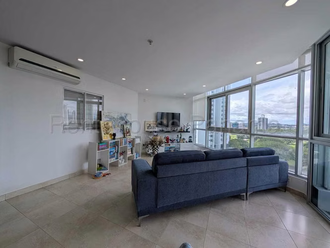 Alquiler de Apartamento en Costa del Este MPS27-2749