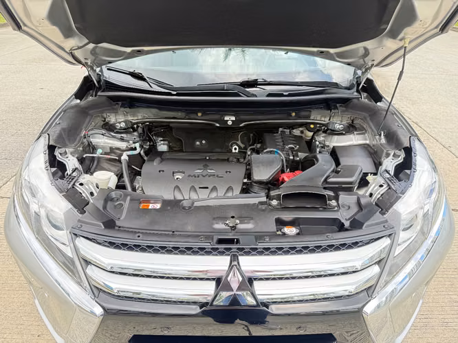 Mitsubishi Eclipse Cross Full Extras 2020 a solo $11,900