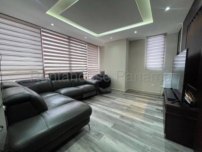 Alquiler Apartamento Villa de las Fuentes - YD