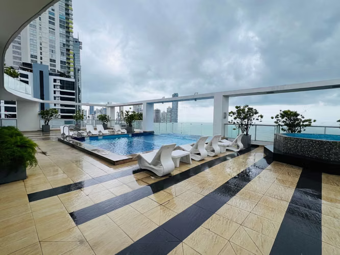ALQUILO APARTAMENTO EN AVE, BALBOA, 2 RECAMARAS, VISTA AL MAR, 100M2.